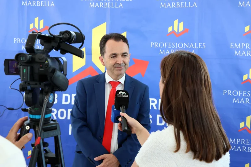 Almuerzo-conferencia del club, 18 de septiembre de 2026