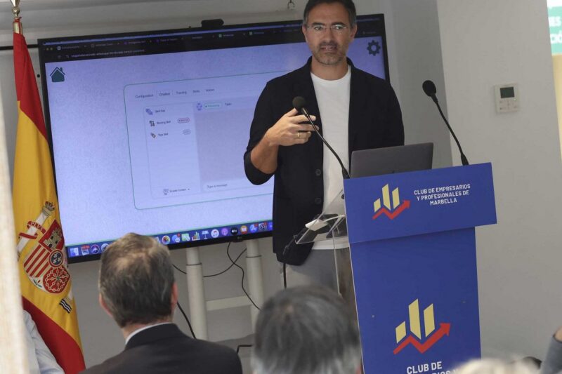 Conferencia de Jesús Bolloque sobre ChatGPT y la inteligencia artificial